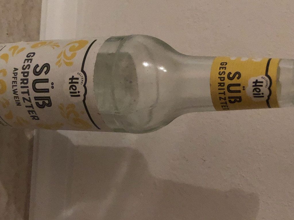 Süß Gespritzter Apfelwein, 3,75% vol. von Beate3 | Hochgeladen von: Beate3 Süß Gespritzter Apfelwein, 3,75% vol. von Beate3 | Hochgeladen von: Beate3