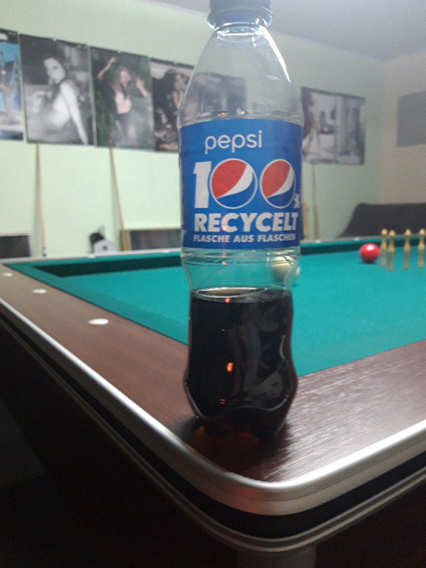 Pepsi mit Zucker und Süßstoff von jason M. | Hochgeladen von: jason M.