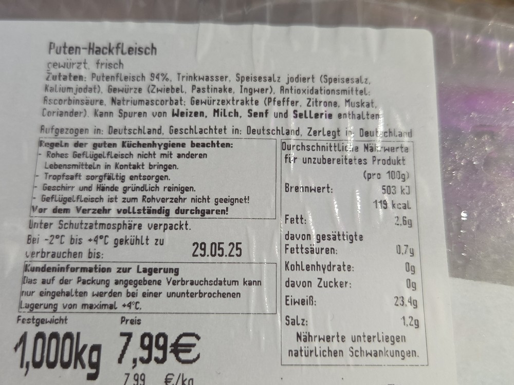 Hochgeladen von: NiJa77 Hochgeladen von: NiJa77
