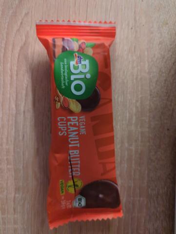 Vegane Peanut Butter Cups by letsgochamp | Uploaded by: letsgochamp