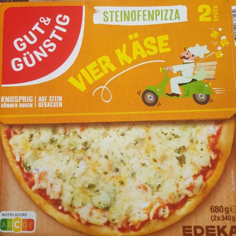 Steinofenpizza Vier Käse by chives | Uploaded by: chives