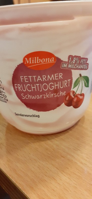 Fettarmer Fruchtjoghurt Schwarzkirsche, 1.8% fettantei von RoSSi | Hochgeladen von: RoSSi23