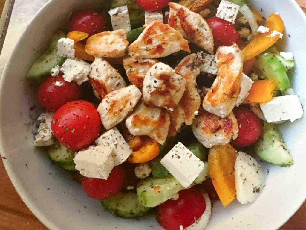 Griechischer Salat mit Huhn (David) von FitnessJulia | Hochgeladen von: FitnessJulia