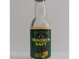 Diesdorfer - Traubensaft: Direktsaft, Weintrauben (rote und weiß | Hochgeladen von: micha66/Akens-Flaschenking