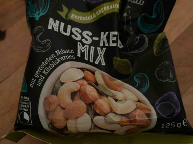 Nuss-Kern-Mix von Batzku | Hochgeladen von: Batzku