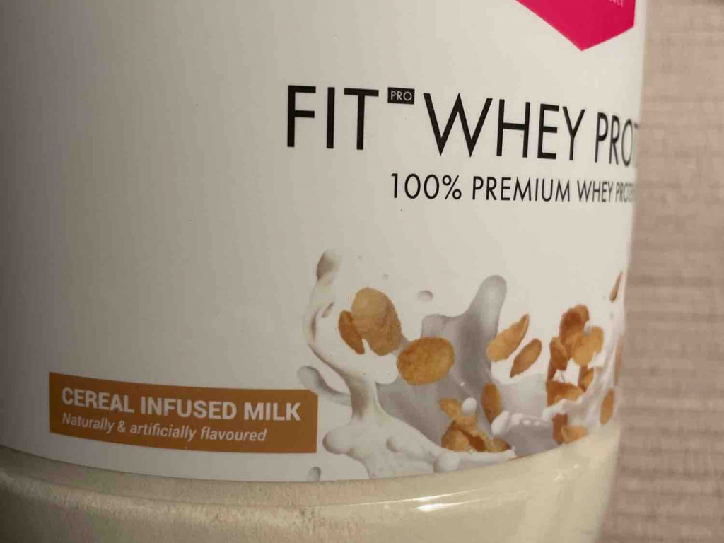 Fit Whey Protein, Cereal Infused Milk von sabijo | Hochgeladen von: sabijo