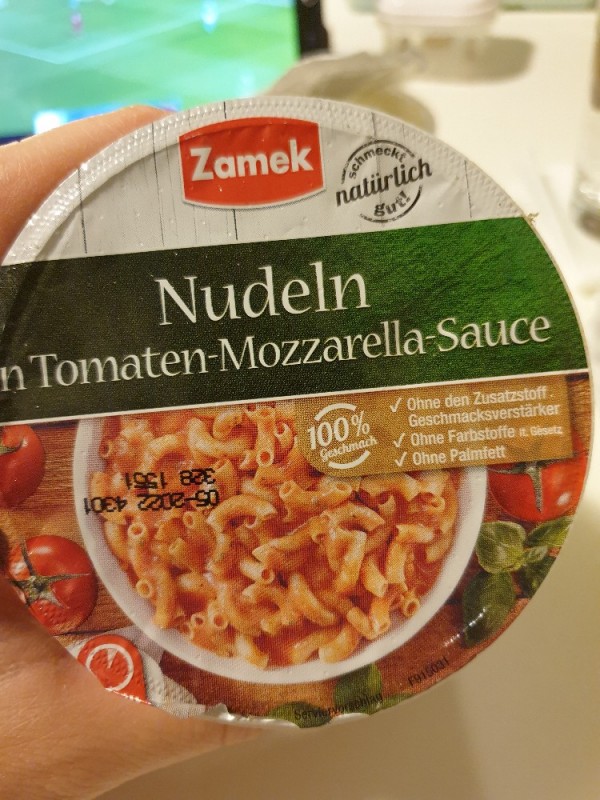 Nudeln in Tomaten-Mozzarella-Sauce von RAMBO64 | Hochgeladen von: RAMBO64