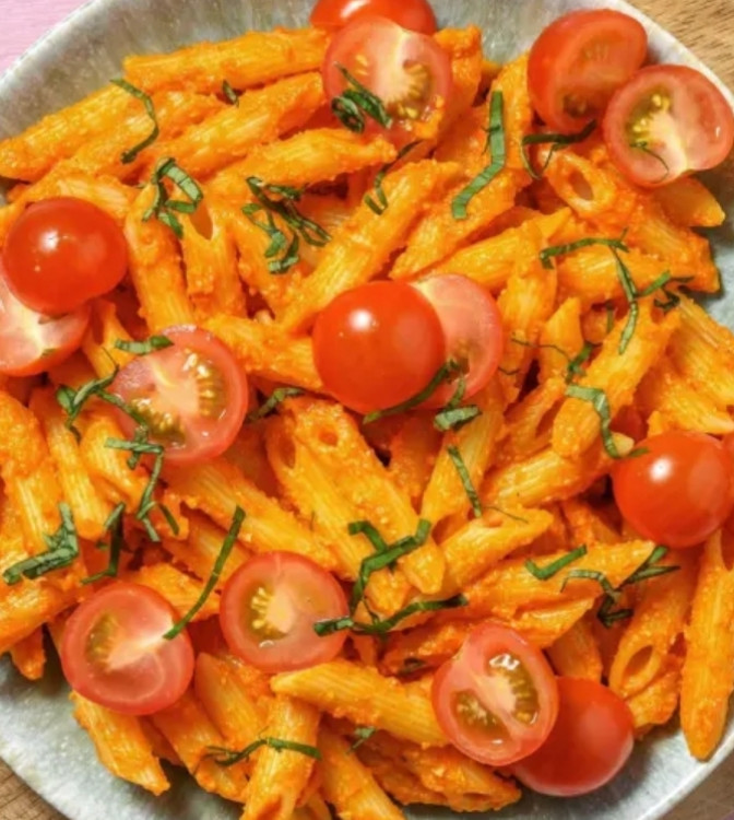 Penne in cremiger Cashew-Tomaten-Sauce von ibinsnet598 | Hochgeladen von: ibinsnet598