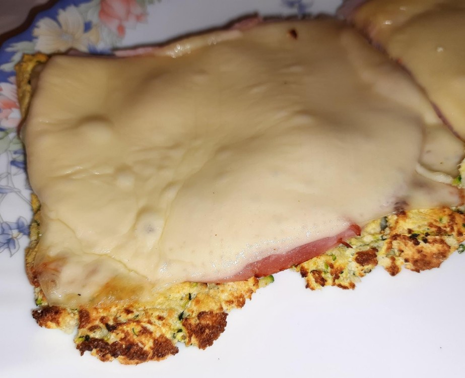 gefüllte Zucchini Pizza von Bine1967 | Hochgeladen von: Bine1967