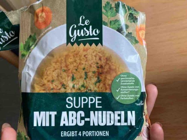 Suppe mit ABC-Nudeln by lisahcstgr | Uploaded by: lisahcstgr