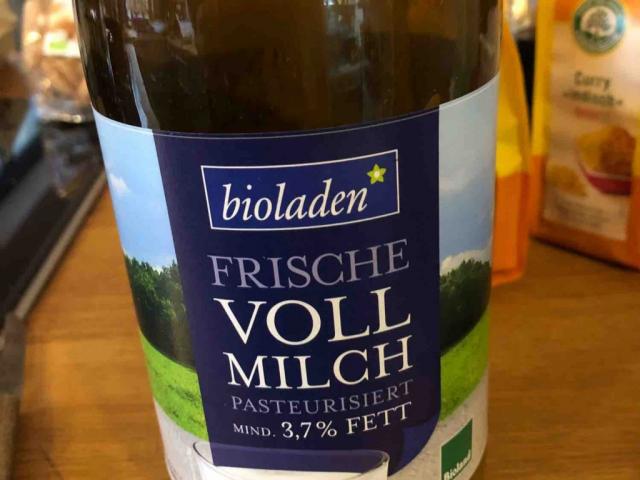 Vollmilch 3,7% Fett von DoriBey | Hochgeladen von: DoriBey