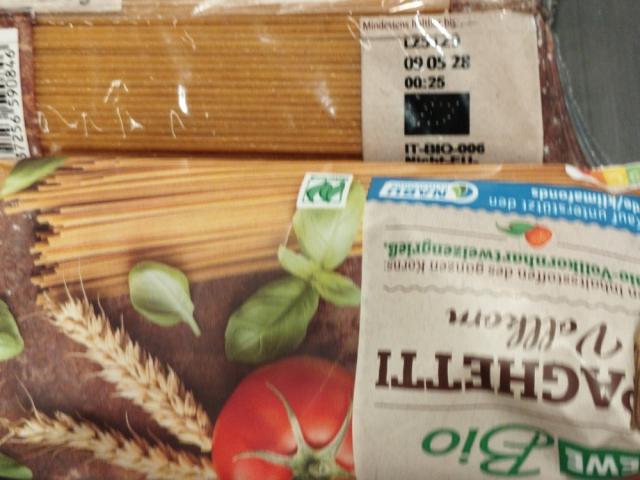 Uploaded by: rediban Uploaded by: rediban