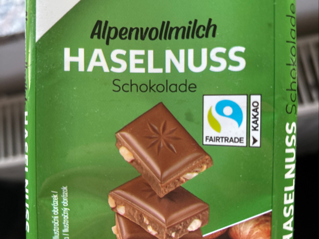 Hochgeladen von: NiklasGSN Hochgeladen von: NiklasGSN
