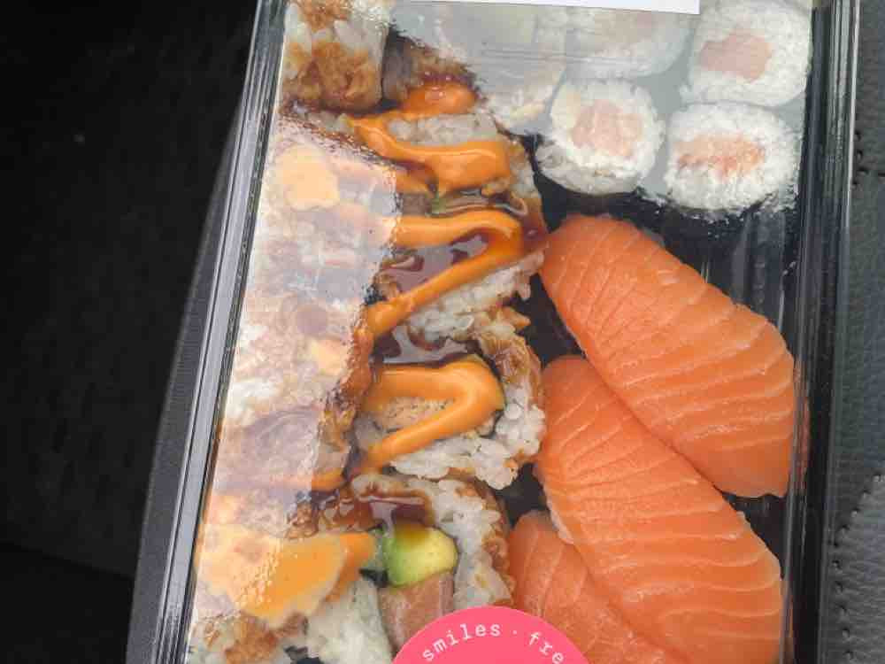sushi eat happy soulfood Box lachs von Laura16000 | Hochgeladen von: Laura16000