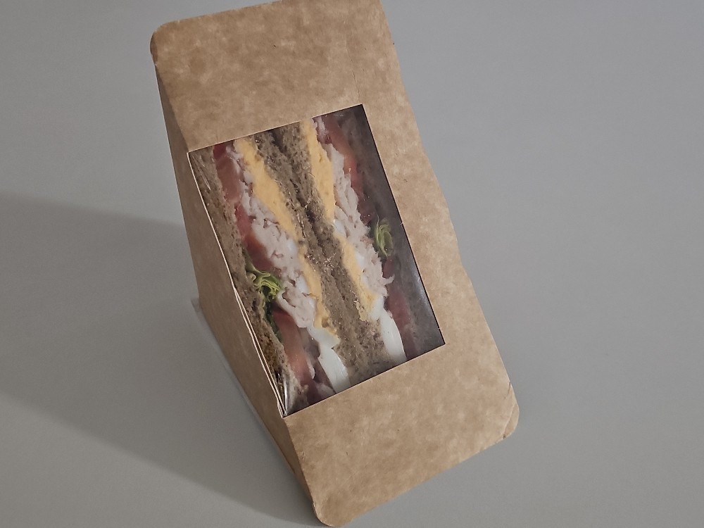 Hochgeladen von: Amy-Lynn