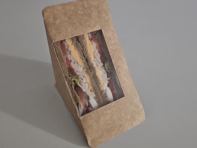 Hochgeladen von: Amy-Lynn