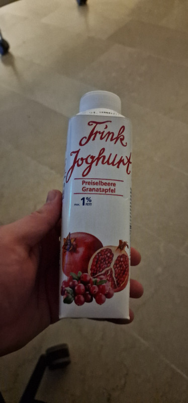 Trink Joghurt Preiselbeere Granatapfel, Milch 1% Fett von bäBelm | Hochgeladen von: bäBelmin Hidanovic