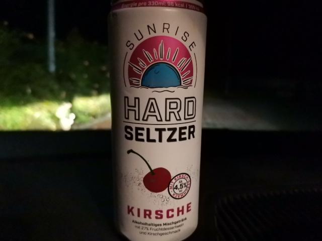 Sunrise - - Hard Seltzer - Kirsche von Linna1 | Hochgeladen von: Linna1