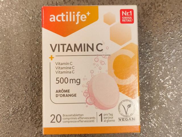 Hochgeladen von: fddb.headlock433