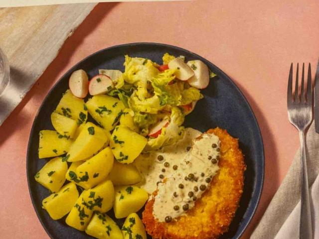 Veganes Schnitzel mit Pfeffersoße, Petersilienkartoffel mit Radi | Hochgeladen von: Lexi123