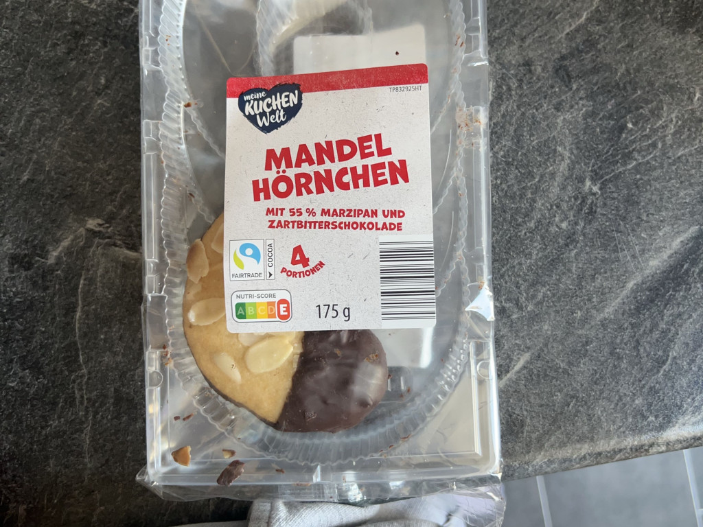 Hochgeladen von: sarahgiuli Hochgeladen von: sarahgiuli