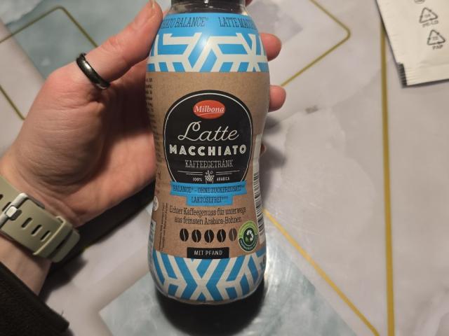 Hochgeladen von: deathstrike566 Hochgeladen von: deathstrike566