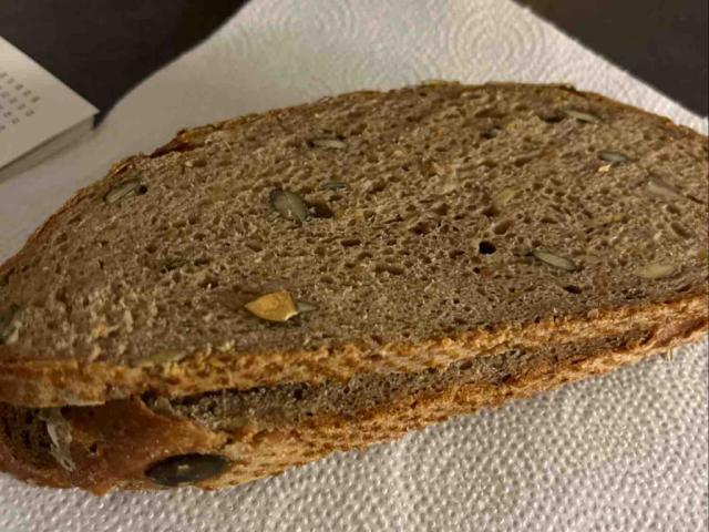 Kürbiskernbrot von deniseeibner | Hochgeladen von: deniseeibner