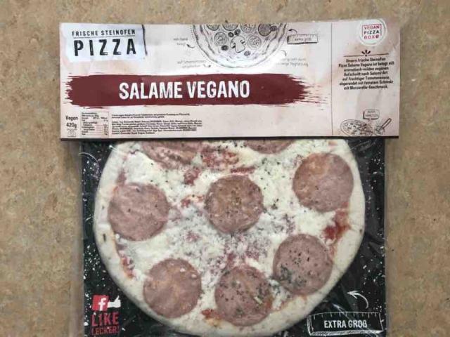 Pizza Salame Vegano von Eva Schokolade | Hochgeladen von: Eva Schokolade