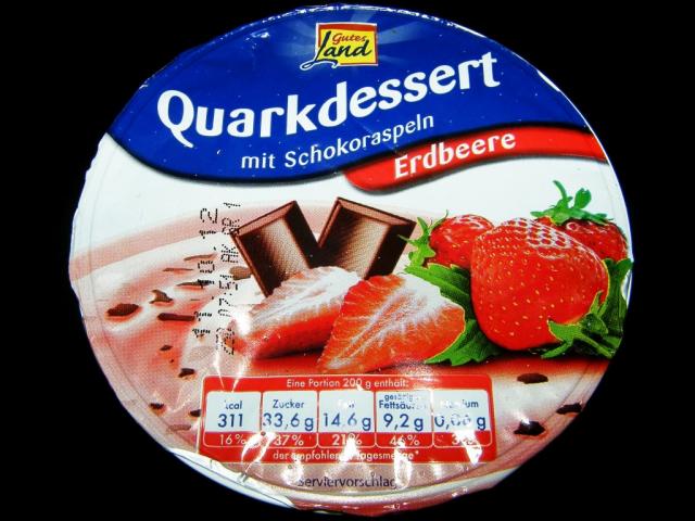 Quarkdessert mit Schokoraspeln, Erdbeere | Hochgeladen von: Samson1964