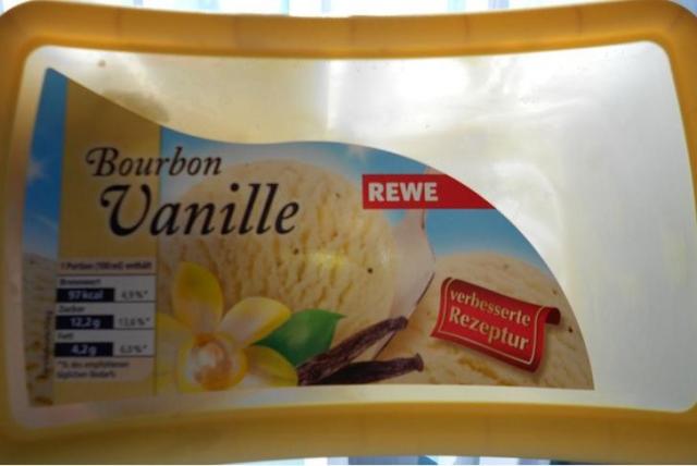 Rewe Bourbon-Vanille-Eis mit Sahne verfeinert, Vanille | Hochgeladen von: Kaffeetante68