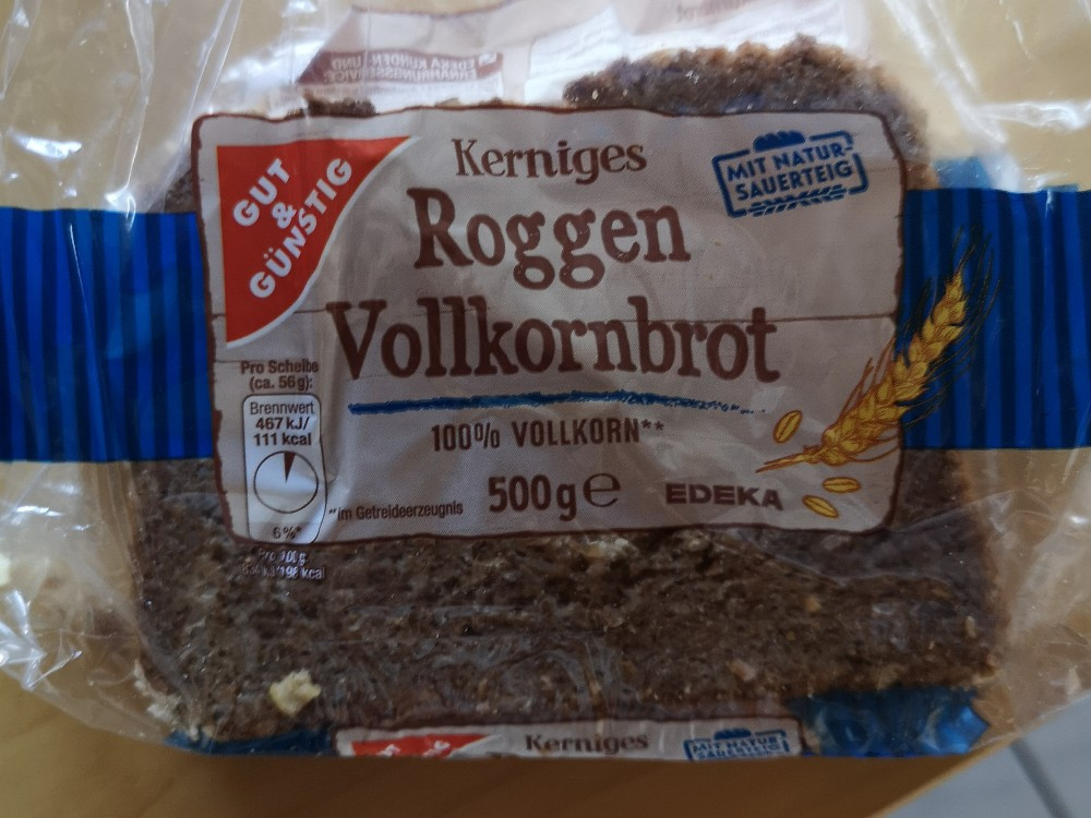 Roggenvollkornbrot von SadGirl | Hochgeladen von: SadGirl Roggenvollkornbrot von SadGirl | Hochgeladen von: SadGirl