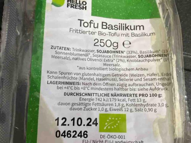 Tofu Basilikum, frittierter Bio Tofu mit Basilikum by regenberg | Uploaded by: regenberg