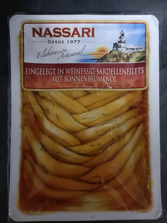 Eingelegt in Weinessig Sardellenfilets mit Sonnenblumenöl von Me | Hochgeladen von: Mehadeba Eingelegt in Weinessig Sardellenfilets mit Sonnenblumenöl von Me | Hochgeladen von: Mehadeba