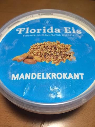 Florida-Eis, Mandelkrokant | Hochgeladen von: Brennerchen