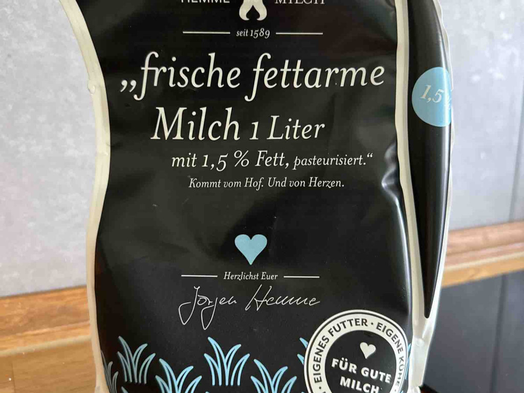 Frische fettarme Milch, mit 1,5% Fett von nataschavfbs316 | Hochgeladen von: nataschavfbs316