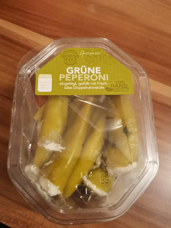 Grüne Peperoni gefüllt mit Frischkäse von MilenaVM | Hochgeladen von: MilenaVM