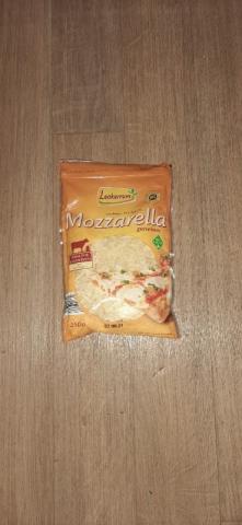 Mozzarella gerieben von Skaikru | Hochgeladen von: Skaikru