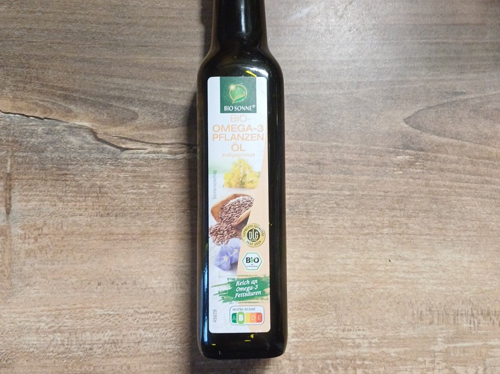 Bio Omega-3 Pflanzenöl, kaltgepresst von Frosty25 | Hochgeladen von: Frosty25 Bio Omega-3 Pflanzenöl, kaltgepresst von Frosty25 | Hochgeladen von: Frosty25