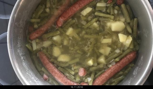 grüne Bohnensuppe, mit Kartoffeln  | Hochgeladen von: LutzR