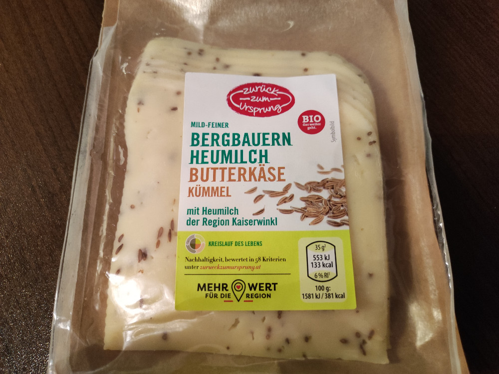 Butterkäse Kümmel, Bergbauern Heumilch von anjafliegt | Hochgeladen von: anjafliegt