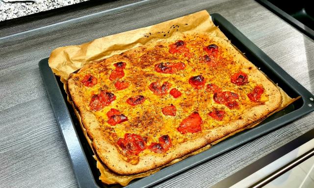 Focaccia Dinkelvollkornmehl, mit Leinsamen und Tomaten von Frank | Hochgeladen von: Frankkkk