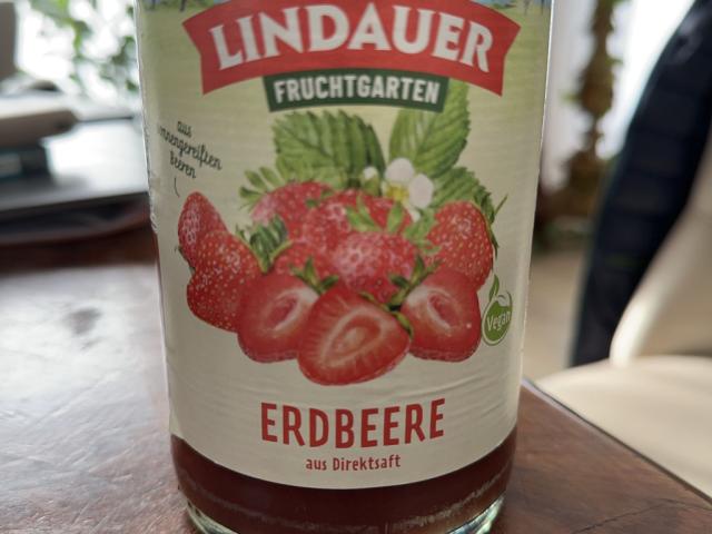 Erdbeer Drink, Fruchtgehalt 25% von JJakob | Hochgeladen von: JJakob