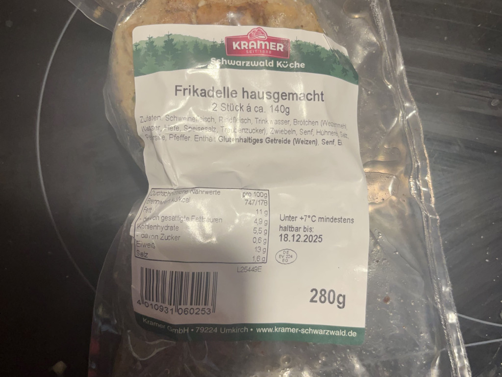 Hochgeladen von: Lalakhoi