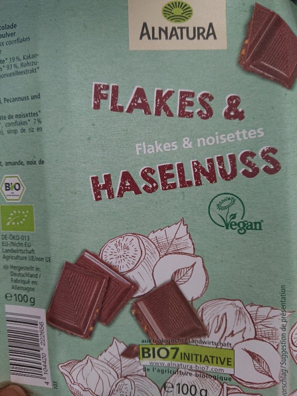 Flakes , Bio Gianduja-Haselnuss-Schokolade von anjarammhold | Hochgeladen von: anjarammhold