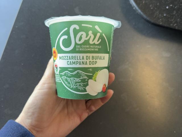 Hochgeladen von: Hexesunshine