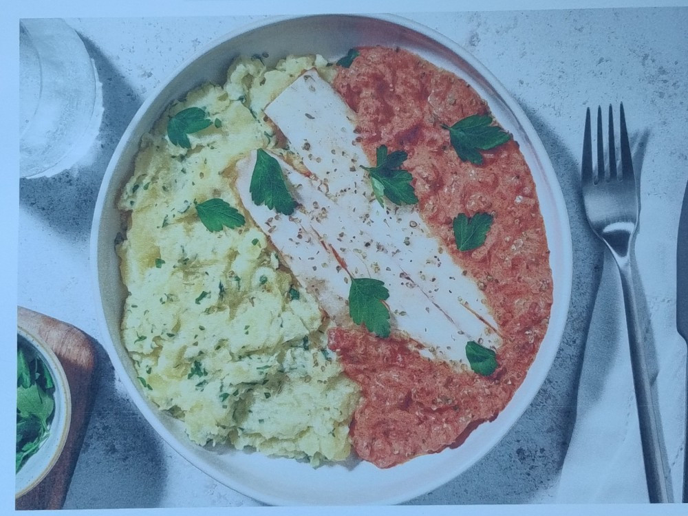 Fischfilet in Tomaten-Creme, mit Kräuter-Kartoffel-Stampf von Sa | Hochgeladen von: SadSummerRendezvous Fischfilet in Tomaten-Creme, mit Kräuter-Kartoffel-Stampf von Sa | Hochgeladen von: SadSummerRendezvous