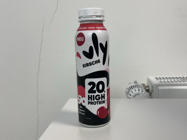 Hochgeladen von: monicawi