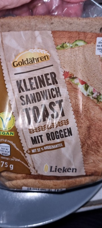 Kleiner Sandwich Toast, Mit Roggen von jbaumgard714 | Hochgeladen von: jbaumgard714