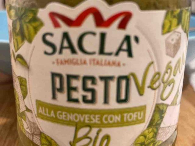 Pesto, alla Genoese con tofu by littleselli | Uploaded by: littleselli