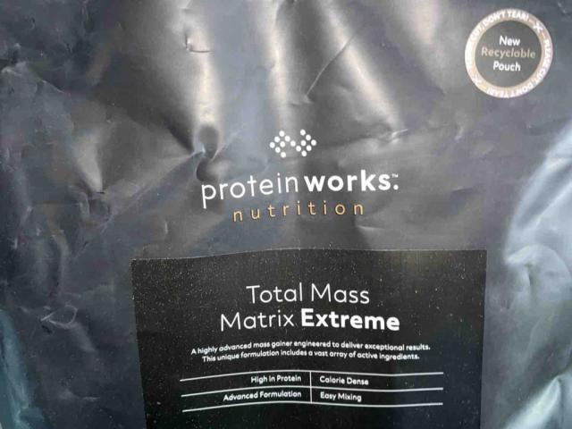 Total Mass Matrix Extreme von florianjuchhoff | Hochgeladen von: florianjuchhoff